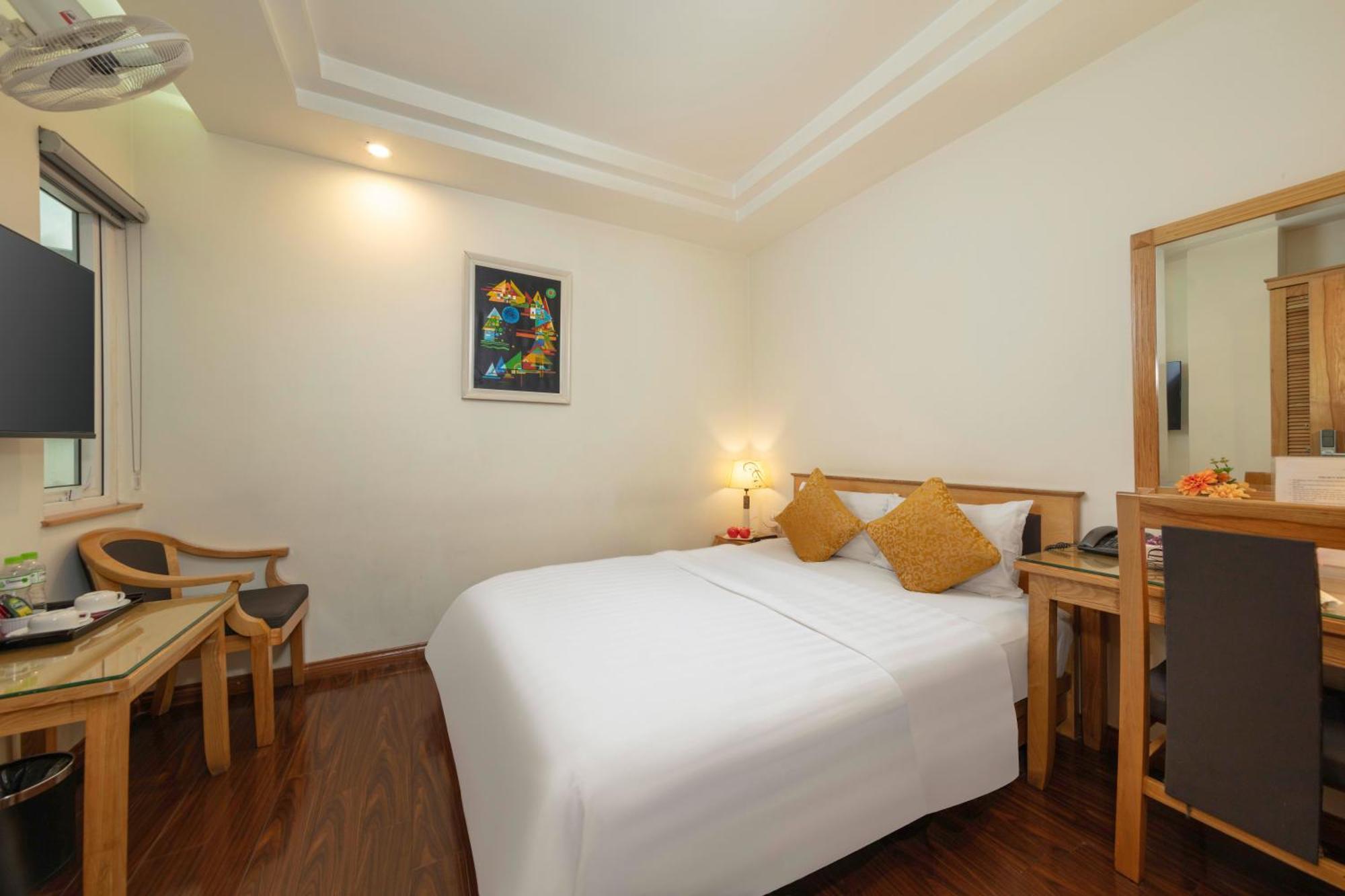 Hanoi Sky Hotel Zewnętrze zdjęcie