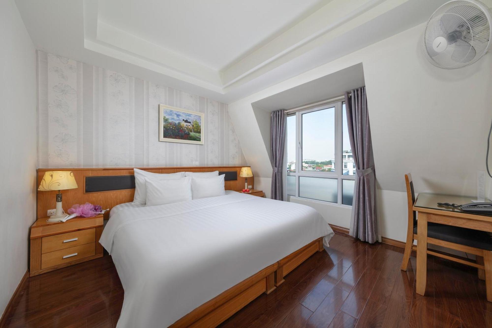 Hanoi Sky Hotel Zewnętrze zdjęcie